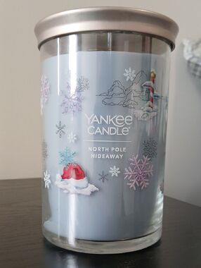 ❤️Yankee Candle Double Wick Candle "North Pole Hideaway"